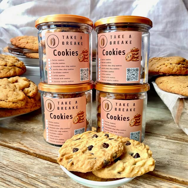 Vanilla choc chip cookies